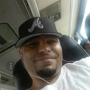 Meet your Posher, Carlos